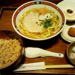 9/27（木）【神保町でランチ ア ゴーゴー】　もちぶたや★★★★☆