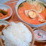 10/4（月)　シンガポール料理を食べよう。海南鶏飯水道橋本店