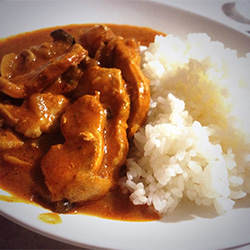9 3 水 華麗にカレー スタッフブログ