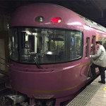 4月8日（水）　お座敷列車