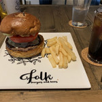 11/18(月) ハンバーガー屋「folk burgers&beers」
