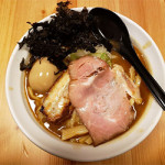 3/31(火)ラーメン　ド豚骨「貫」