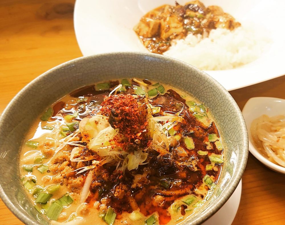 汁あり担担麺