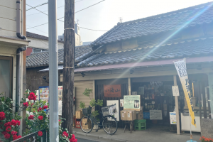 木の電柱