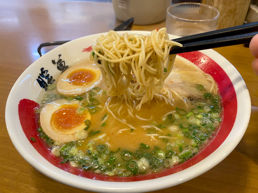 豚骨ラーメン