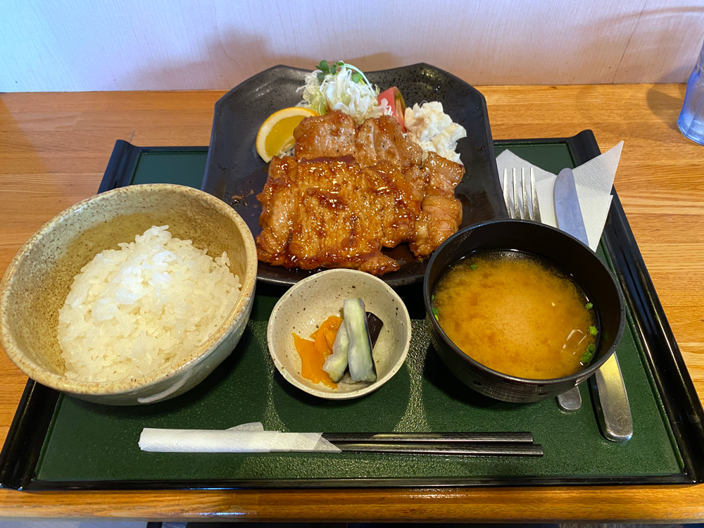 生姜焼き定食