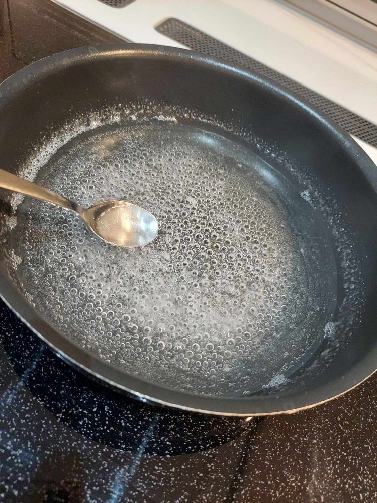 お湯で混ぜる