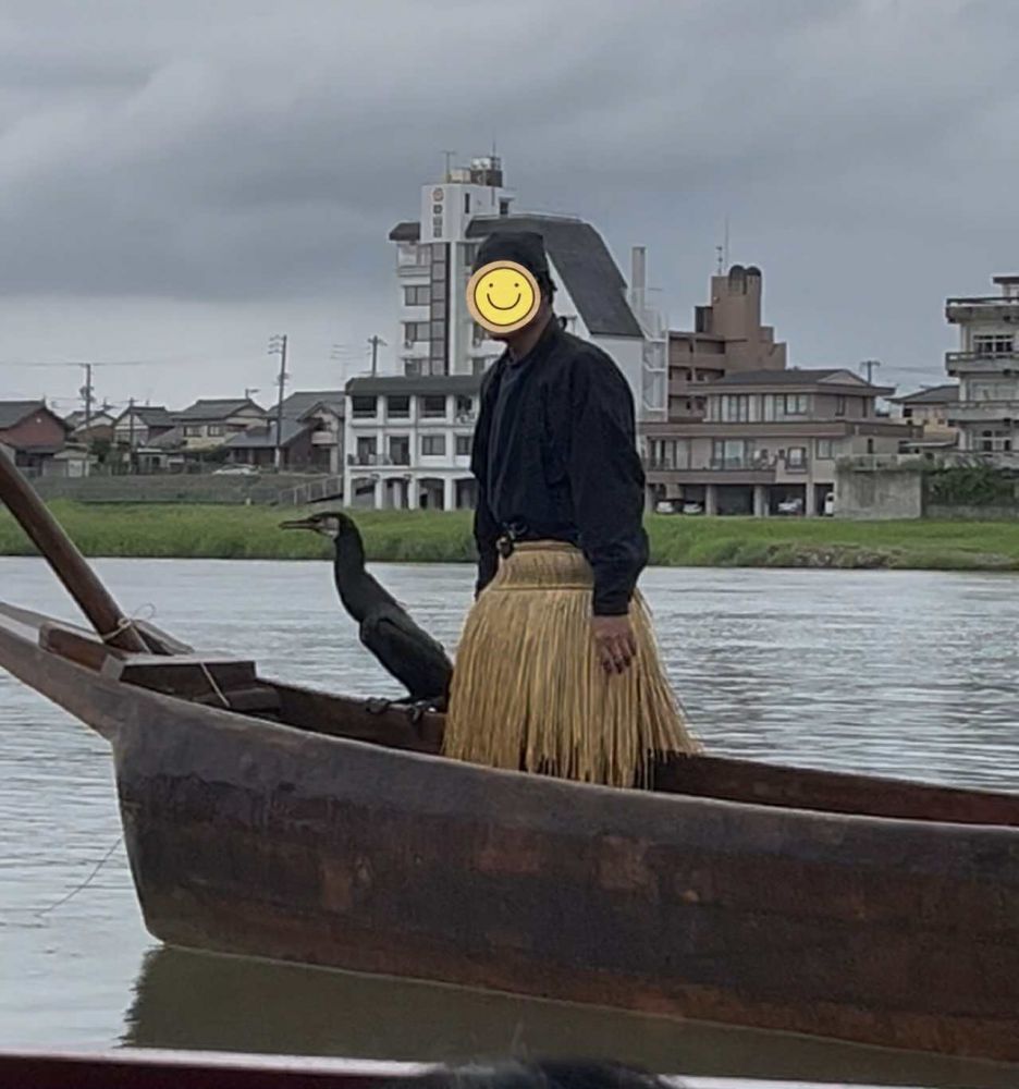 ceaa1111-6b55-48c8-b5db-03aea25711aa