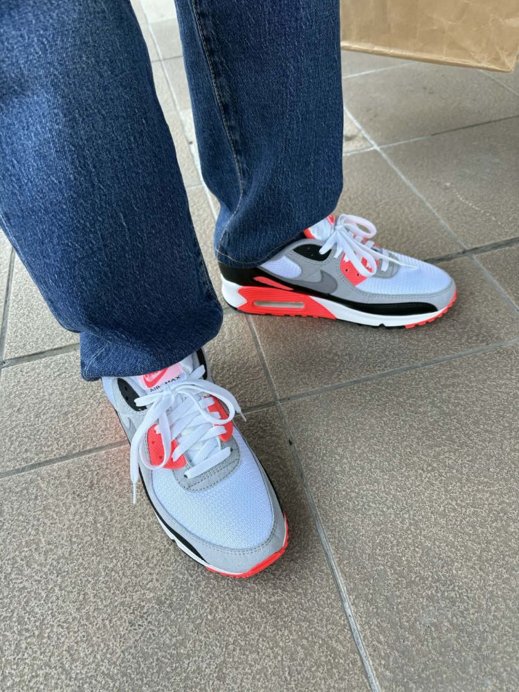 画像9（エアマックス90）