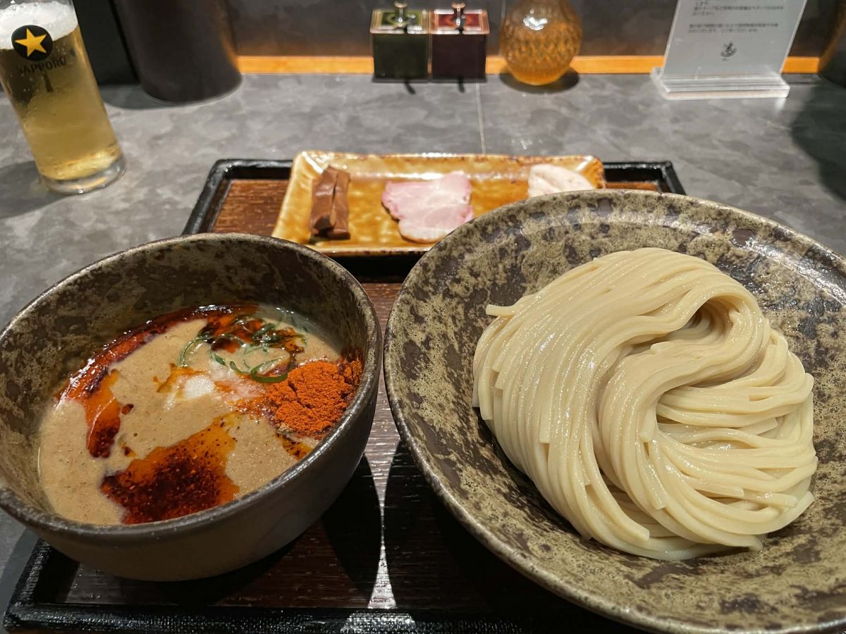 e19a44bb-575c-4c89-8b4b-0ede8fa686fb