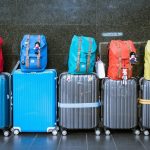 お出かけの必須アイテム！旅行用カバンについて！【1000人アンケート】