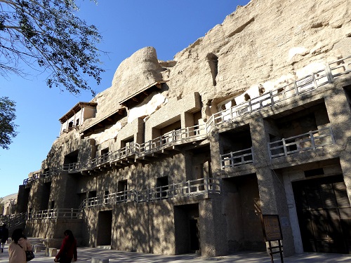 Mogao_Caves_Dunhuang_Gansu_China_敦煌_莫高窟_-_panoramio_(5)